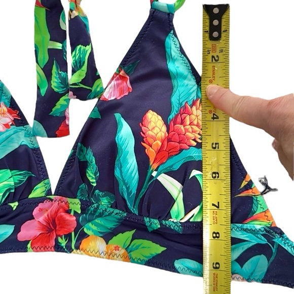 Tommy Bahama Tropi Calling Reversible Halter - Picture 15 of 16